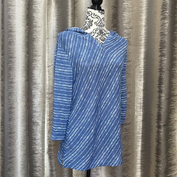 CHICO’S Soft Knit Tunic, Medium - Picture 1 of 9